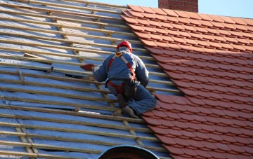 roof tiles Aston Sandford, Buckinghamshire